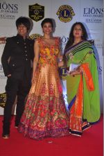 Rohit Verma, Daisy Shah, Poonam Dhillon at the 21st Lions Gold Awards 2015 in Mumbai on 6th Jan 2015